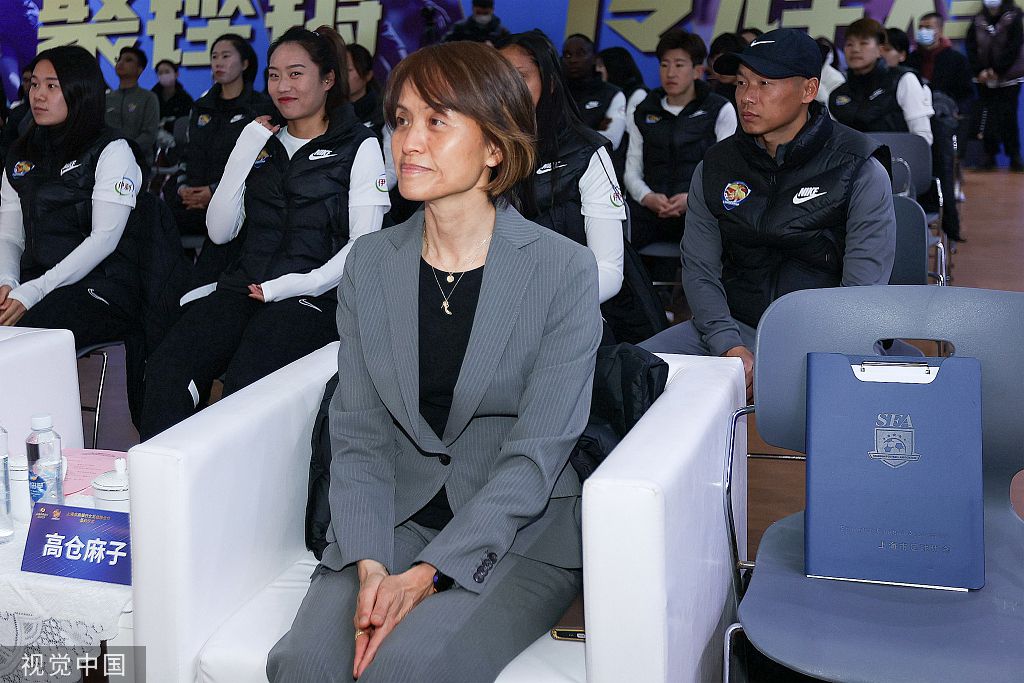 近几年来，新媒体涉足好莱坞影视界成为了新的风潮，流媒体平台网飞和电商平台亚马逊都有出色的成绩，这也是让苹果急起直追，加速和知名演员、名导合作的关系
